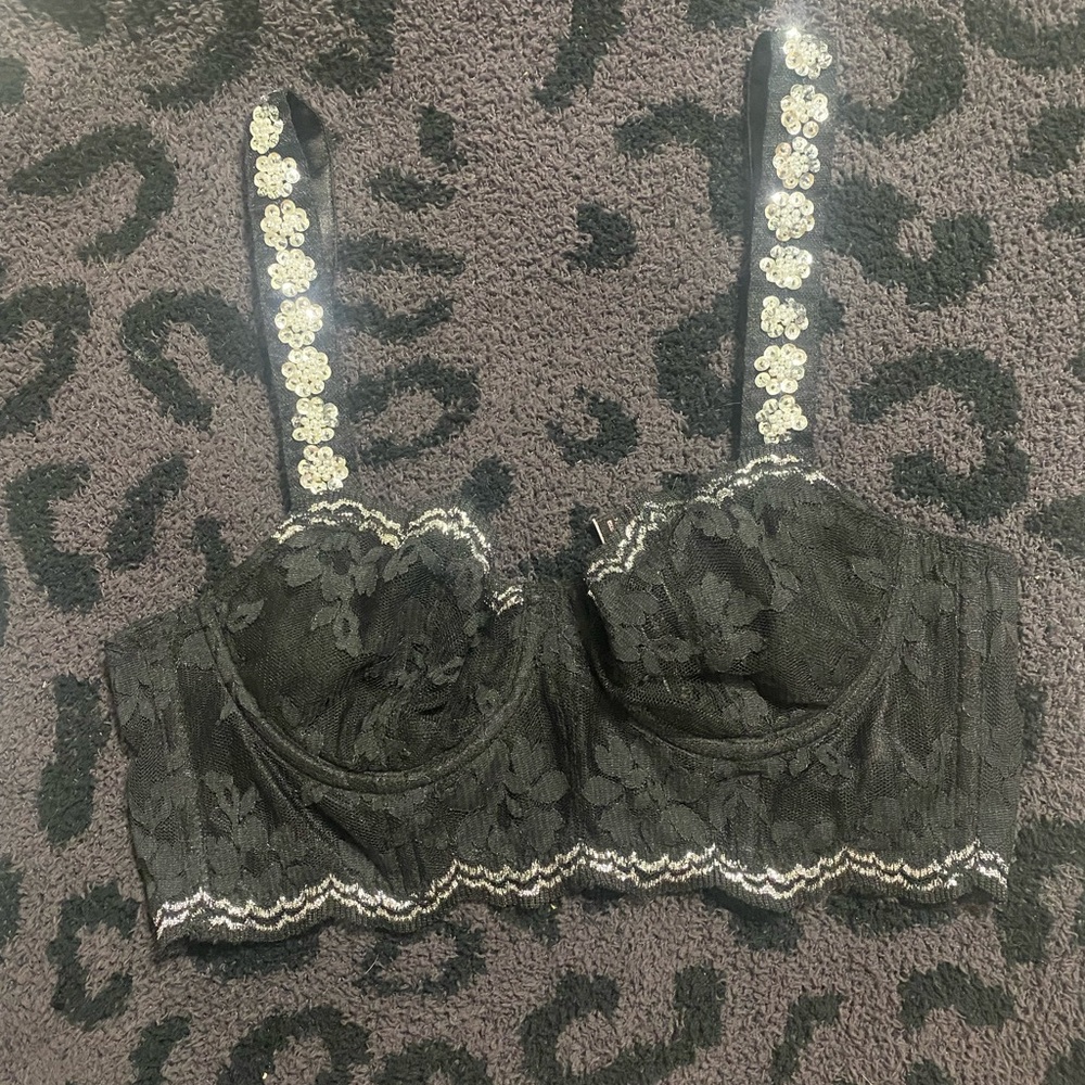VS bra